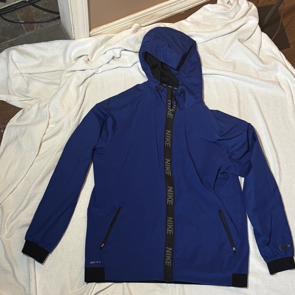 Nike Men's Blue Hooded Windbreaker